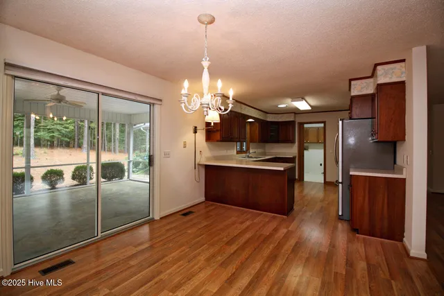 $2,400 | 119 Otter Drive, West End, NC 27376