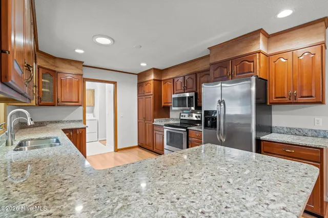 $2,300 | 119 Otter Drive, West End, NC 27376