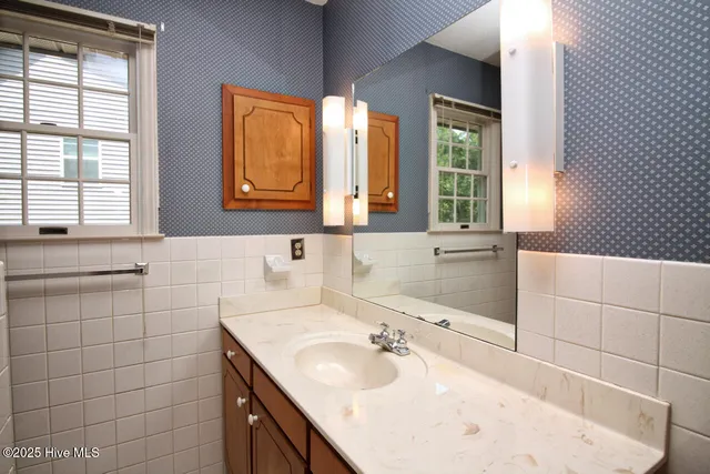 $2,400 | 119 Otter Drive, West End, NC 27376