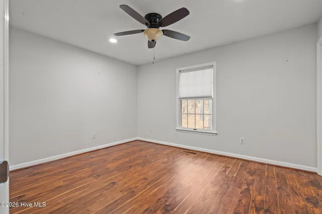 $2,300 | 119 Otter Drive, West End, NC 27376