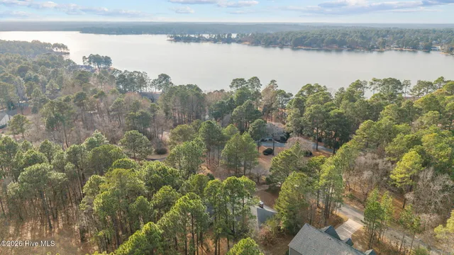 $2,300 | 119 Otter Drive, West End, NC 27376