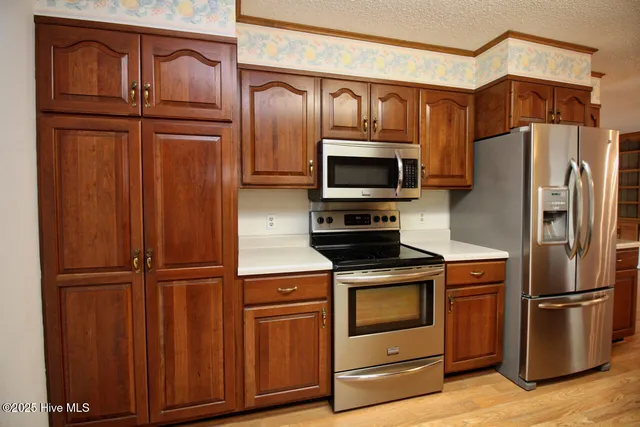 $2,400 | 119 Otter Drive, West End, NC 27376