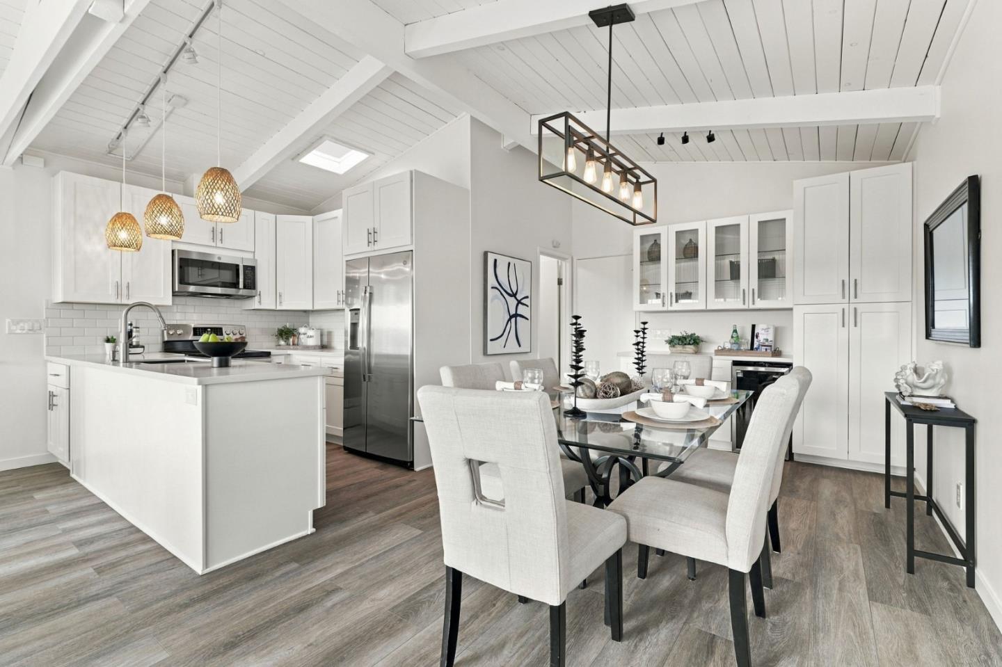 113 Bennett Road Aptos, CA 95003 - Photo 15 of 61 Gallery Image 15