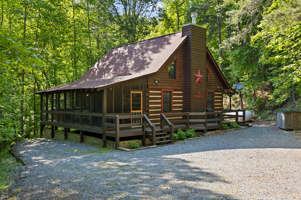 62 Walkabout Creek Road Morganton, GA 30560 - Photo 2 of 25