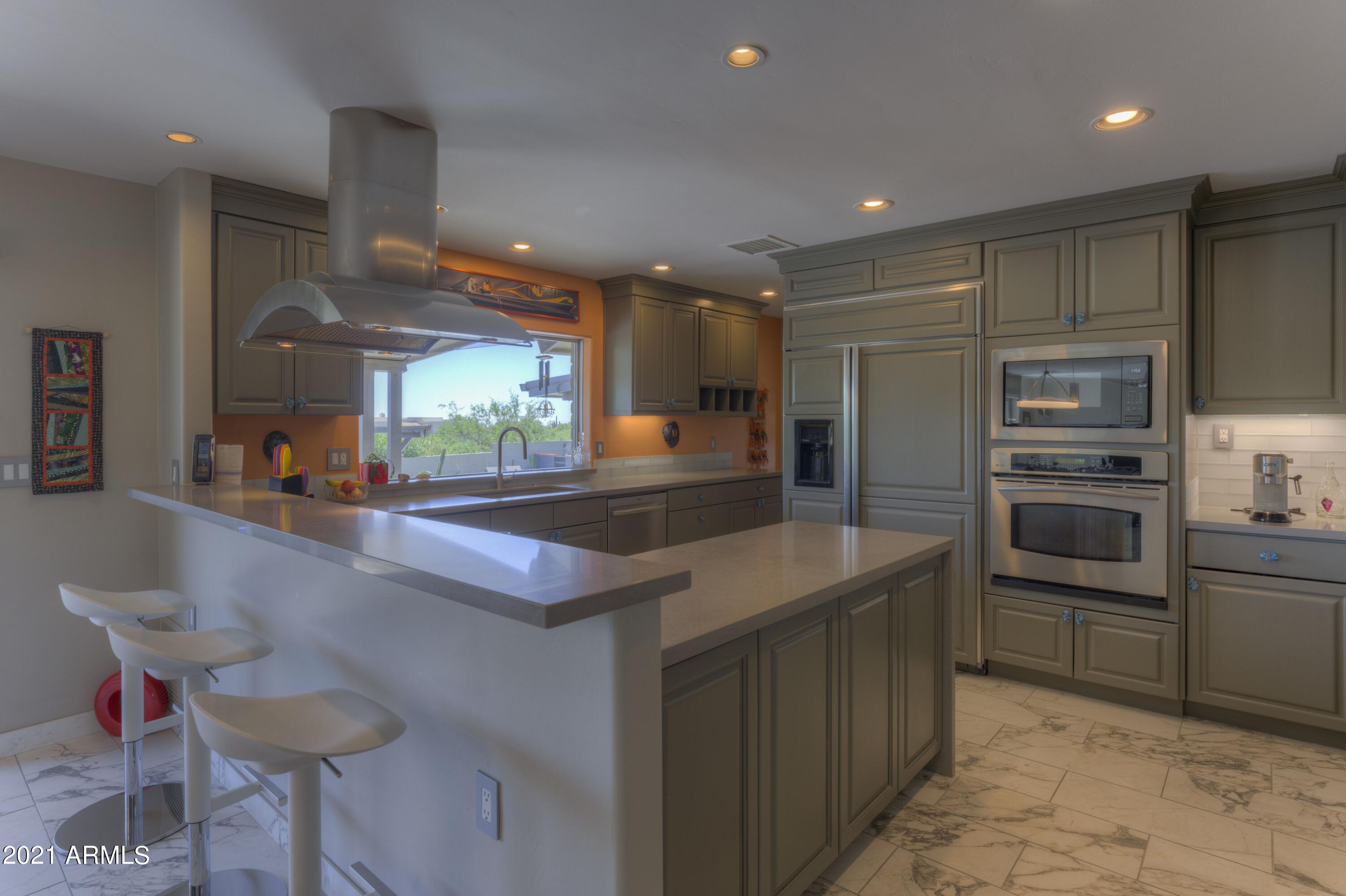 9535 Romping Road Carefree, AZ 85377 - Photo 23 of 61 Remodeled kitchen