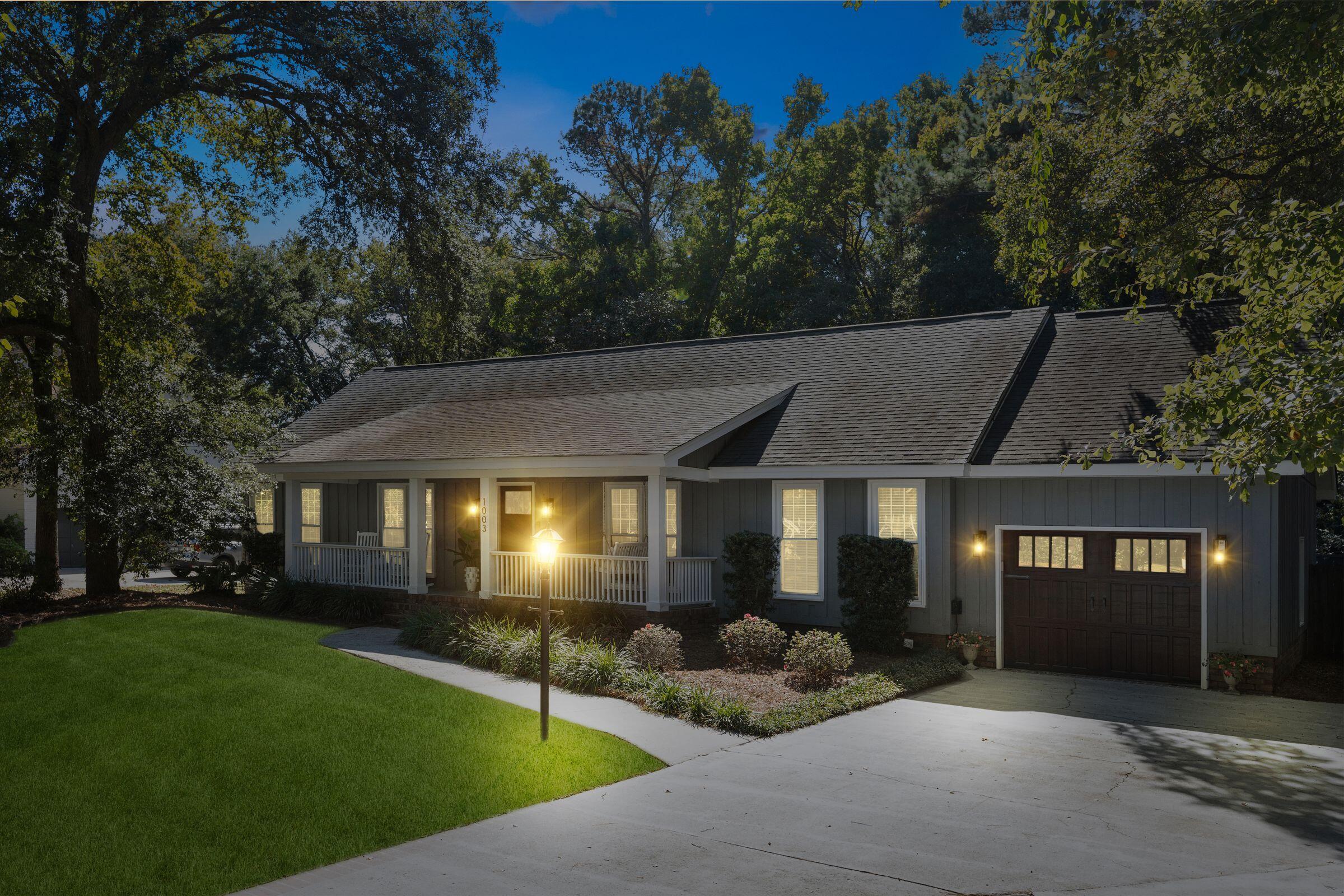 1003 Harbortowne Road Charleston, SC 29412 - Photo 47 of 50 1003HarbortowneRd-KeenEyeMarketing-059