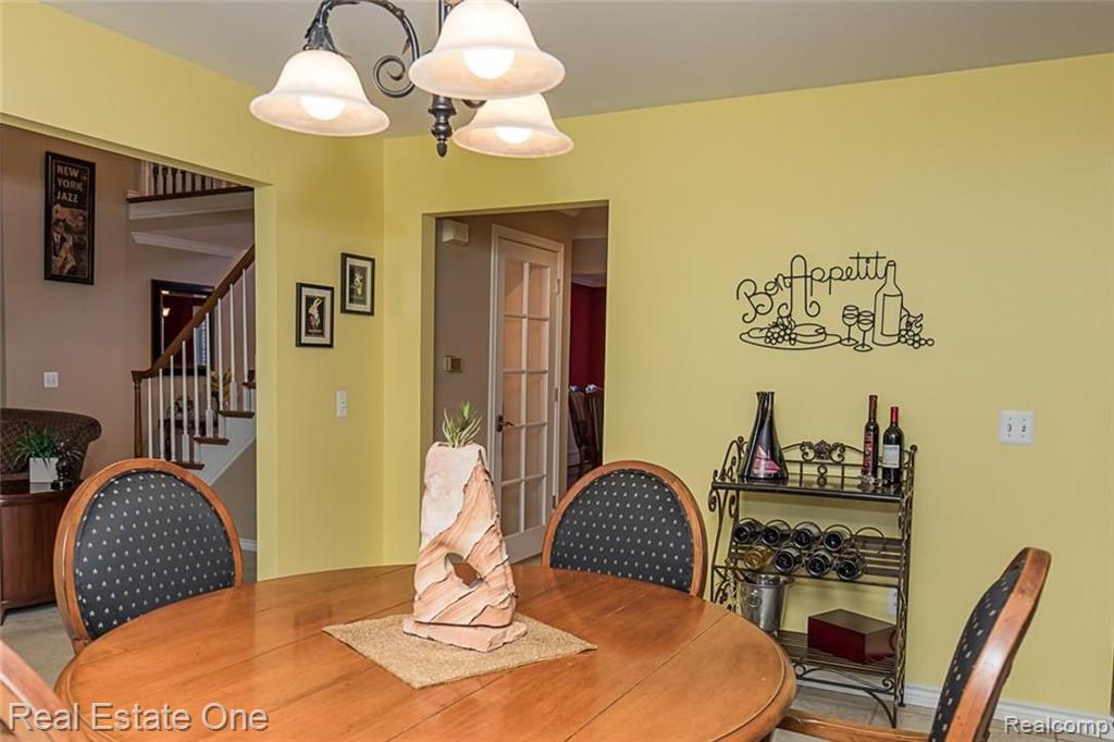 582 Bloomer Ridge Drive Rochester, MI 48307 - Photo 16 of 34