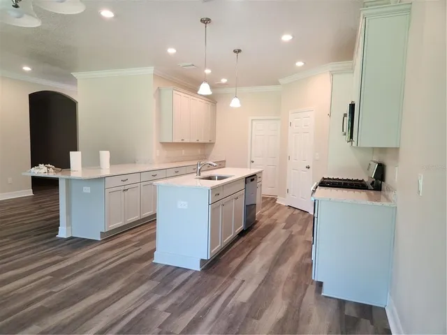 $545,000 | 422 Shannon Ests Court, Plant City, FL 33563