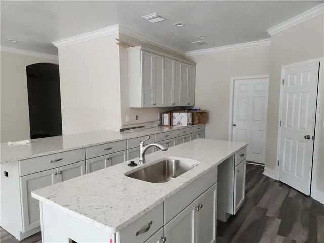 $545,000 | 422 Shannon Ests Court, Plant City, FL 33563