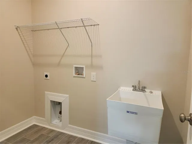 $545,000 | 422 Shannon Ests Court, Plant City, FL 33563