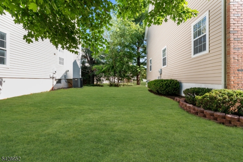 4 Leigh Road Hillsborough, NJ 08844 - Photo 42 of 50