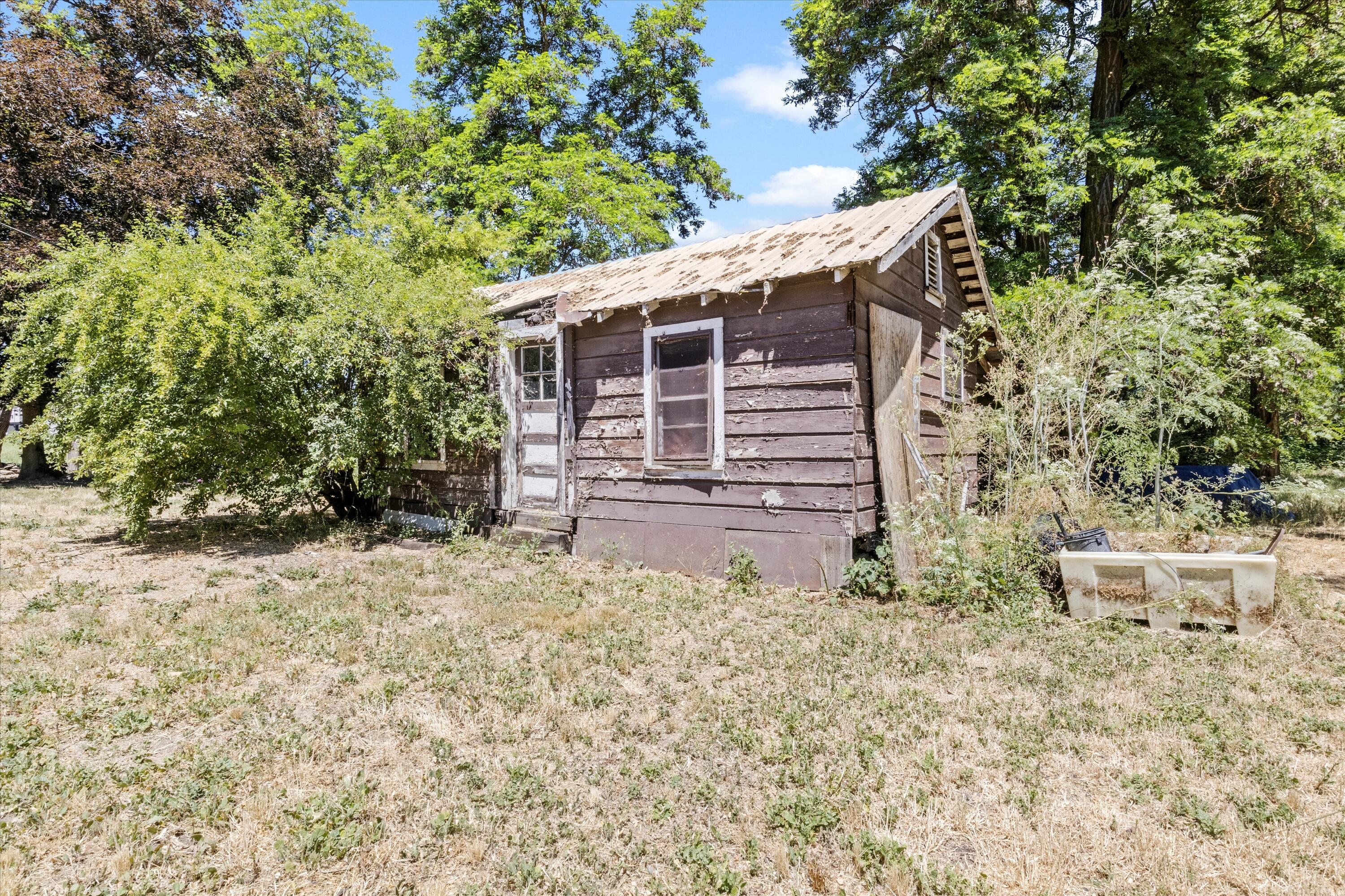 2908 Willow Springs Road Central Point, OR 97502 - Photo 24 of 34 29-IMG_5747