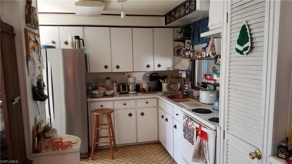471 Riviera Boulevard West Naples, FL 34112 - Photo 2 of 2 Gallery Image 2