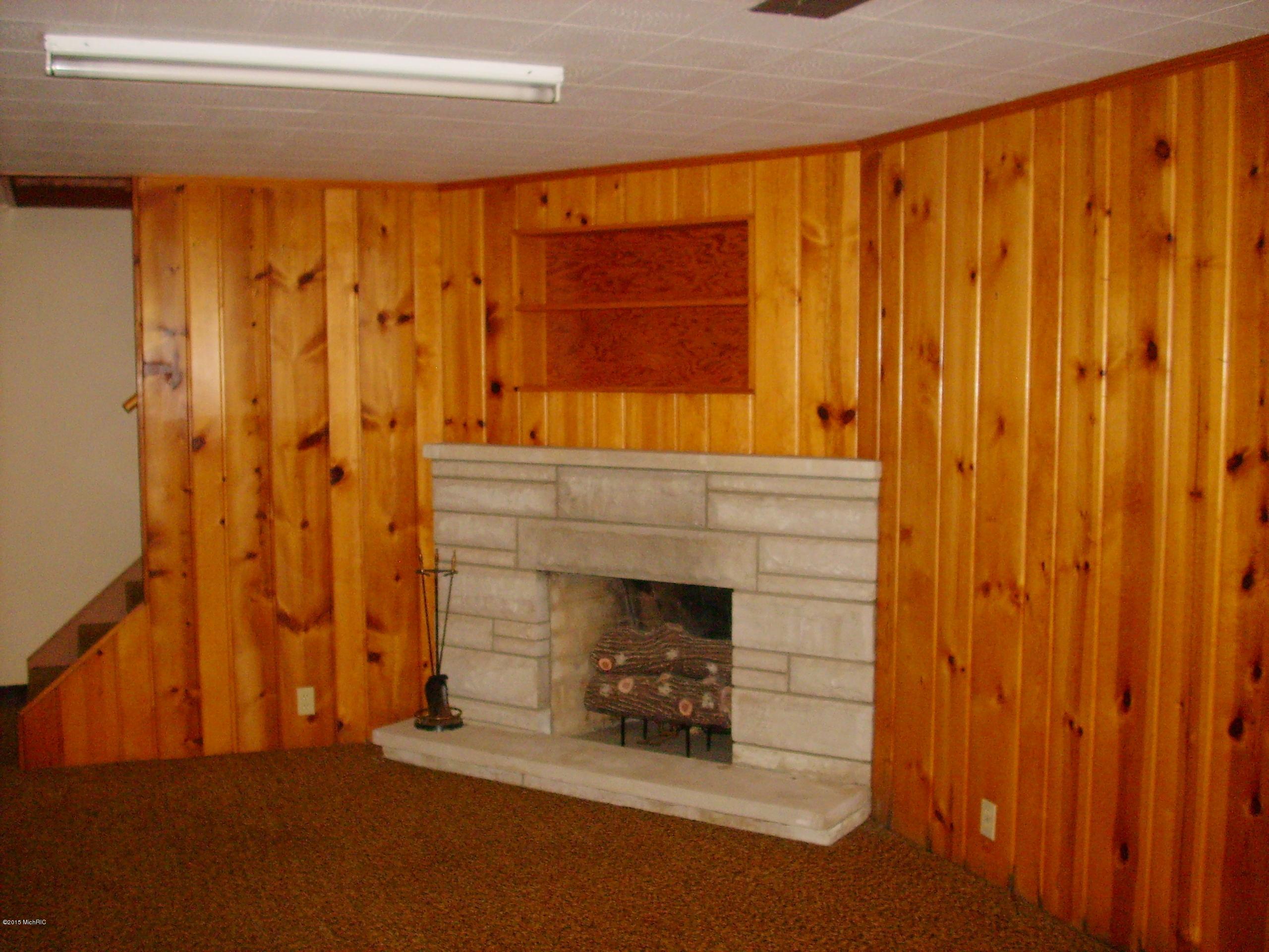 425 East Minges Road Battle Creek, MI 49015 - Photo 15 of 18 425 E Minges (20)