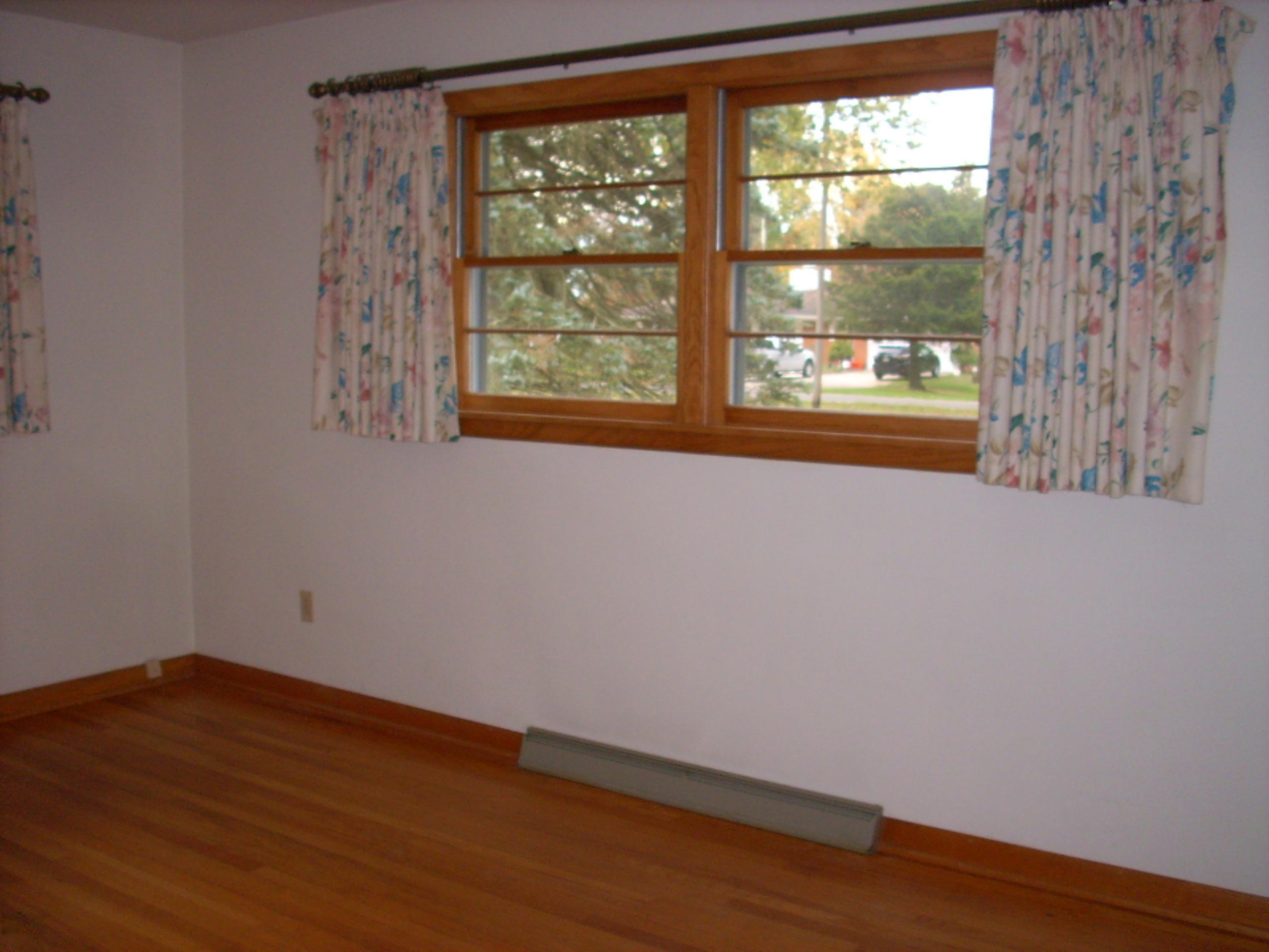 425 East Minges Road Battle Creek, MI 49015 - Photo 7 of 18 425 E Minges (13)