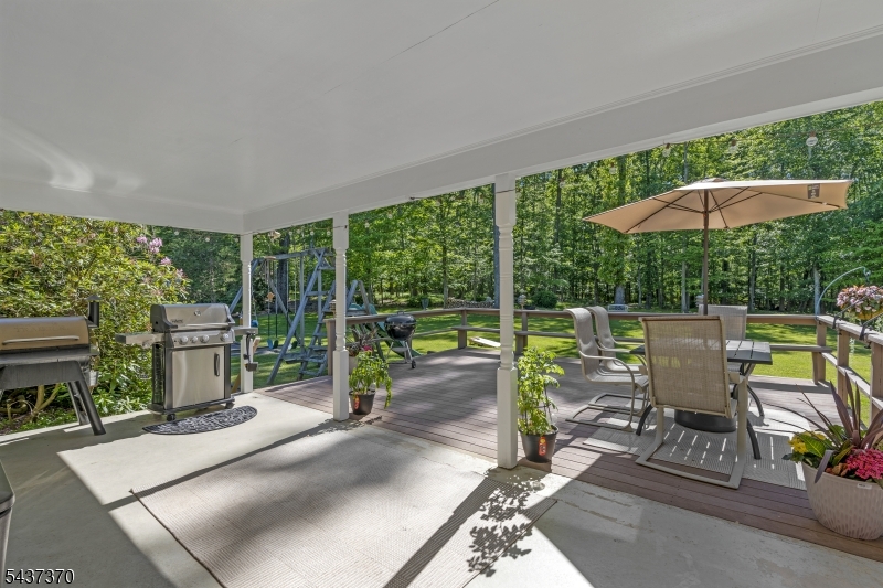 9 Grouse Road Warren, NJ 07059 - Photo 29 of 43