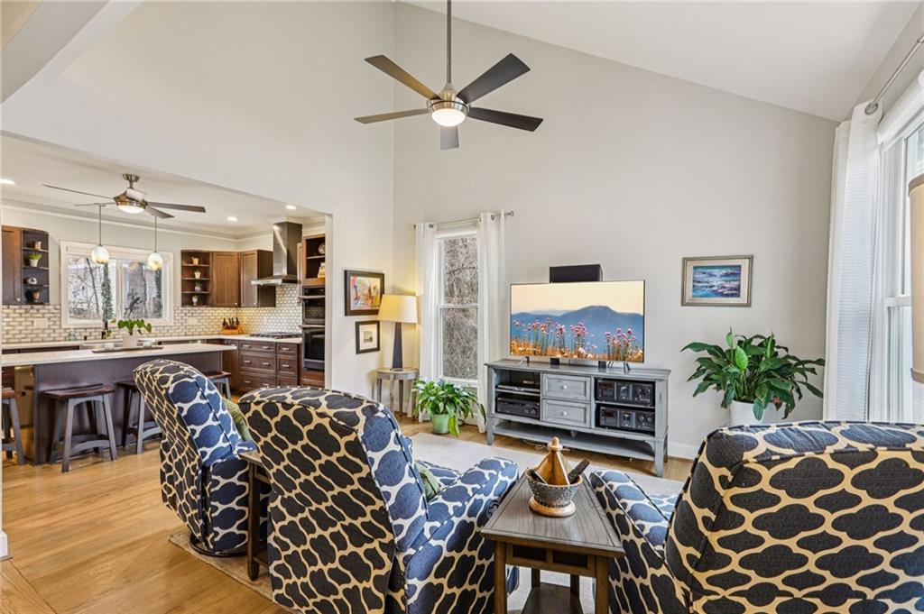 2983 Frazier Court Decatur, GA 30033 - Photo 4 of 26