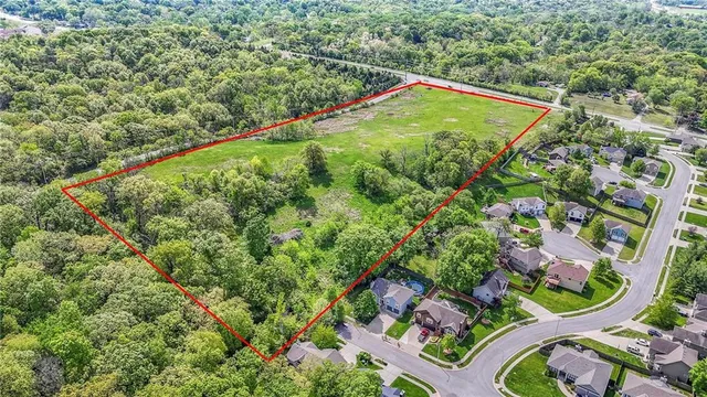 $690,000 | 2520 Northwest 68th Street, Kansas City, MO 64151