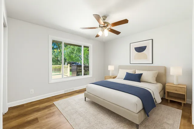 $425,000 | 19 Brookside Lane, Bristol, IL 60512