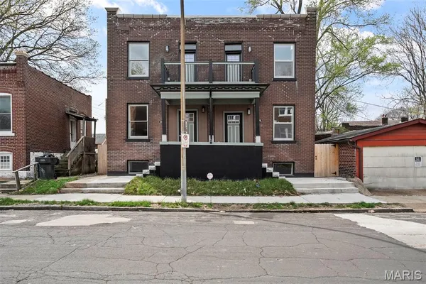 $240,000 | 3144 Potomac Street, St. Louis, MO 63118