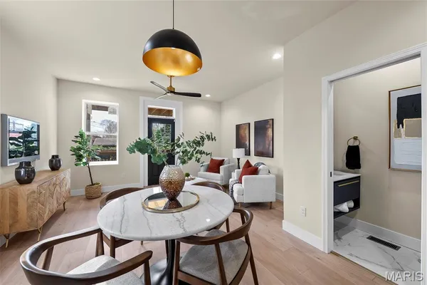 $240,000 | 3144 Potomac Street, St. Louis, MO 63118