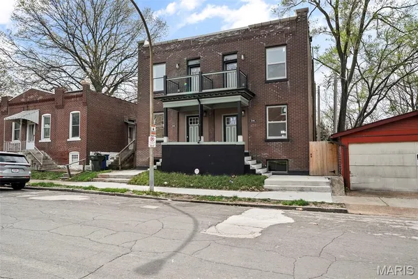 $240,000 | 3144 Potomac Street, St. Louis, MO 63118