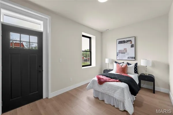 $240,000 | 3144 Potomac Street, St. Louis, MO 63118