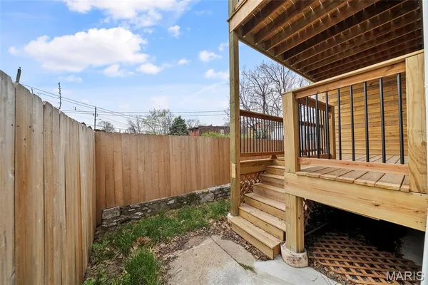 $240,000 | 3144 Potomac Street, St. Louis, MO 63118