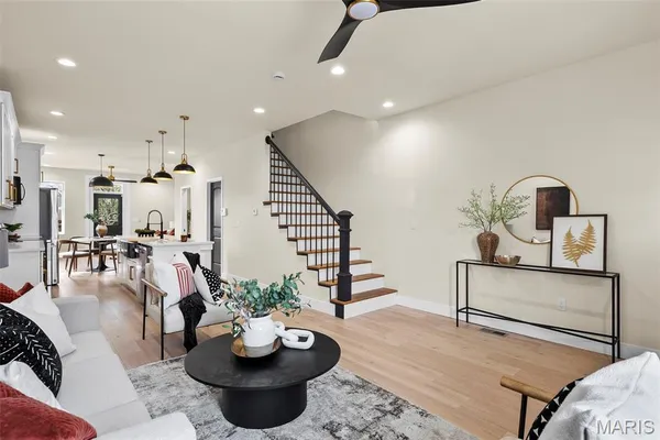 $240,000 | 3144 Potomac Street, St. Louis, MO 63118