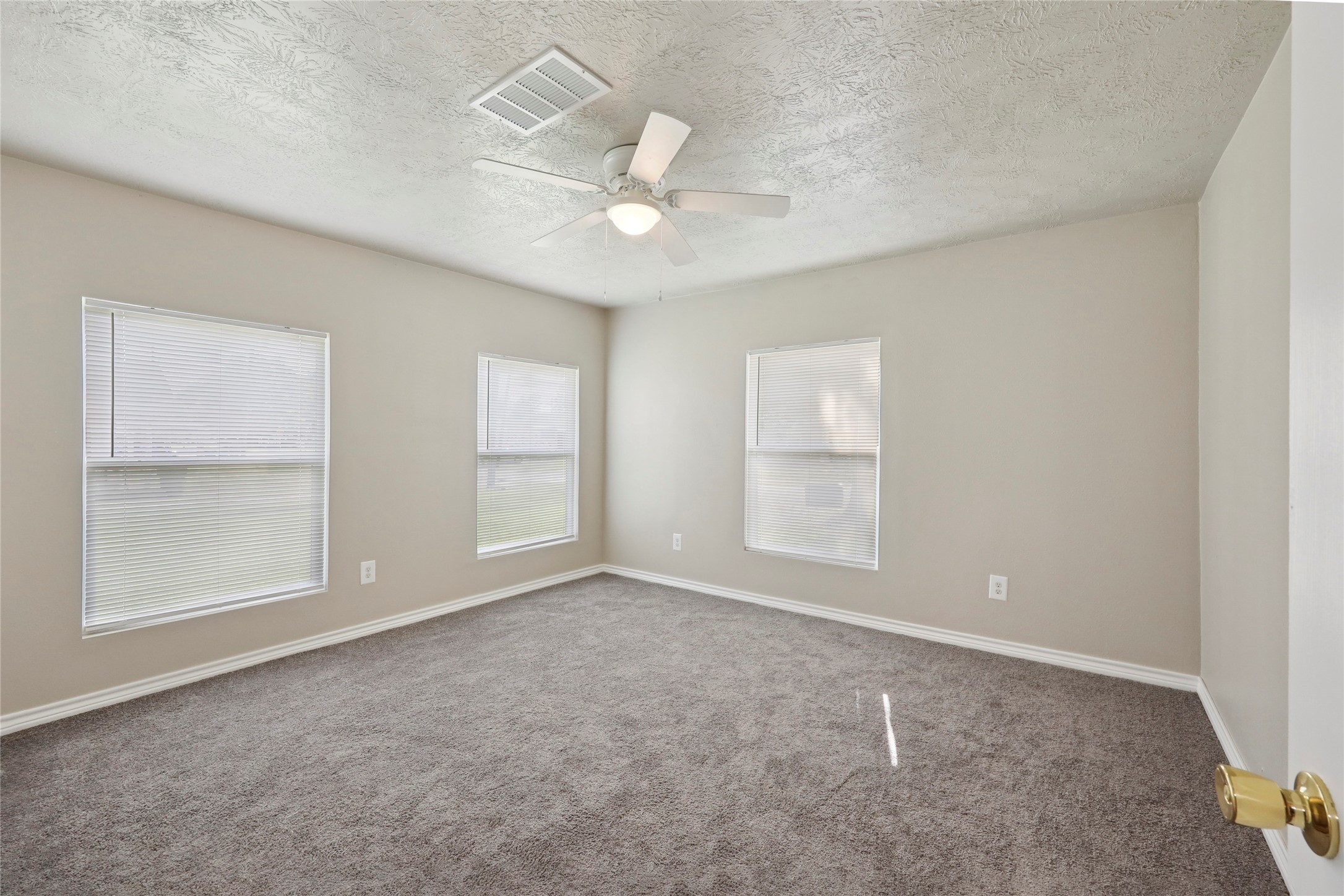 4555 Hartel Street Beaumont, TX 77705 - Photo 25 of 29