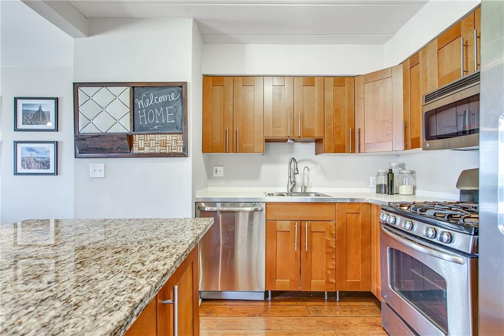 5 Bayard Road, Unit 810 Pittsburgh, PA 15213 - Photo 14 of 25