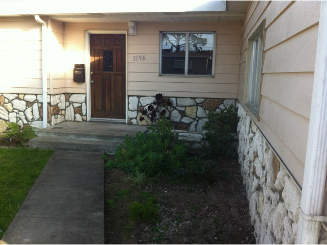 3196 Melanie Road Marina, CA 93933 - Photo 2 of 8 Gallery Image 2
