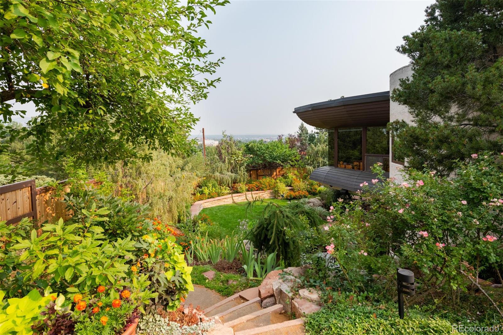 415 Drake Street Boulder, CO 80305 - Photo 38 of 40 a view of a garden with plants
