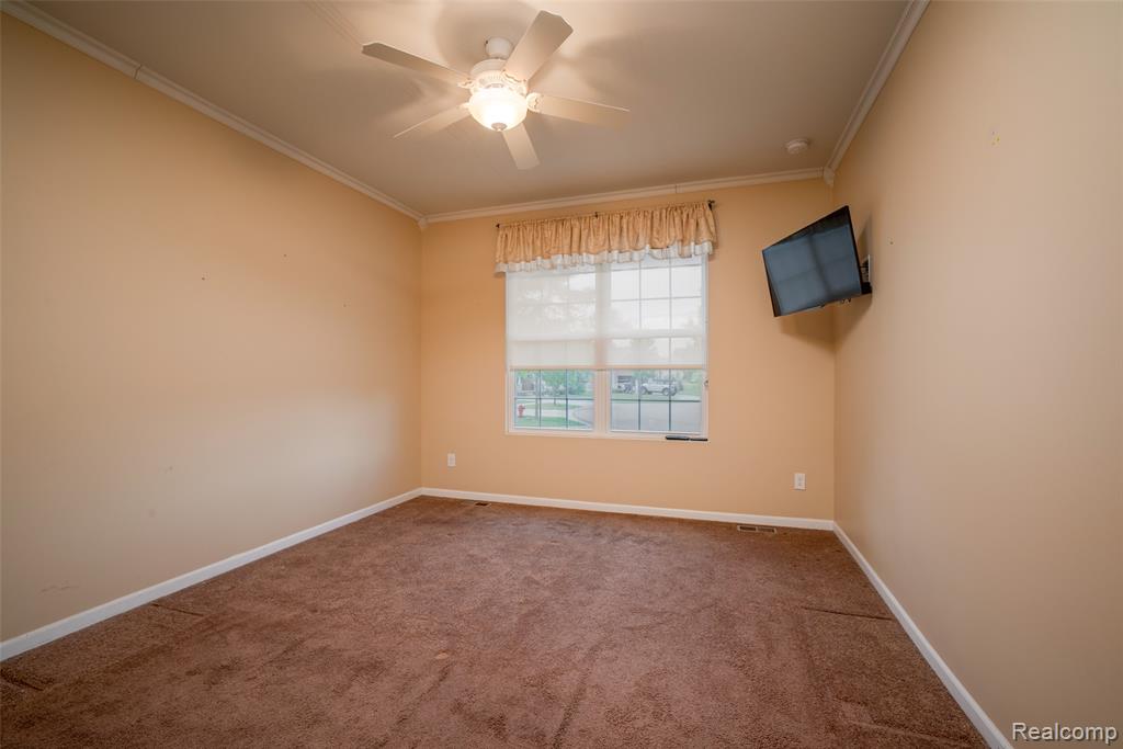 292 Bryce Court Howell, MI 48843 - Photo 14 of 34