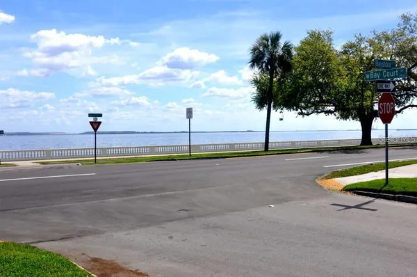 $7,000 | 2905 West Bay Ct Avenue, Tampa, FL 33611