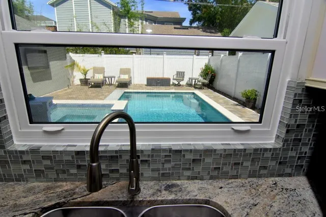 $7,200 | 2905 West Bay Ct Avenue, Tampa, FL 33611