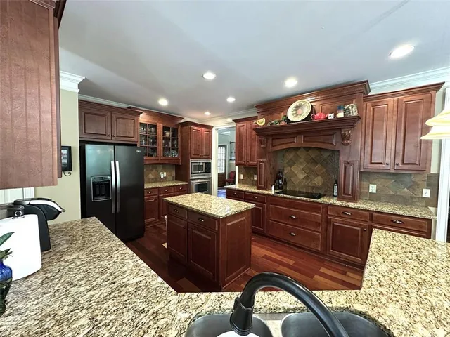 $775,000 | 44 East Heritage Drive, Rydal, GA 30171