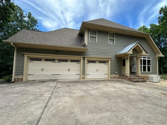 $775,000 | 44 East Heritage Drive, Rydal, GA 30171