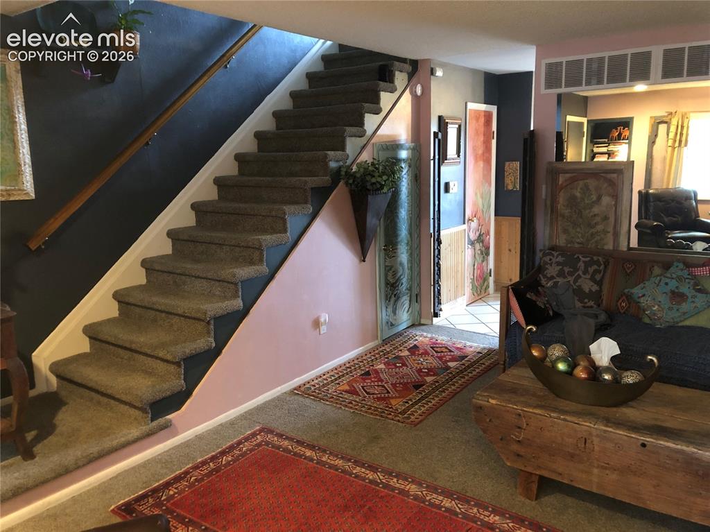 2953 Mesa Road, Unit B Colorado Springs, CO 80904 - Photo 4 of 23 a view of entryway and hall
