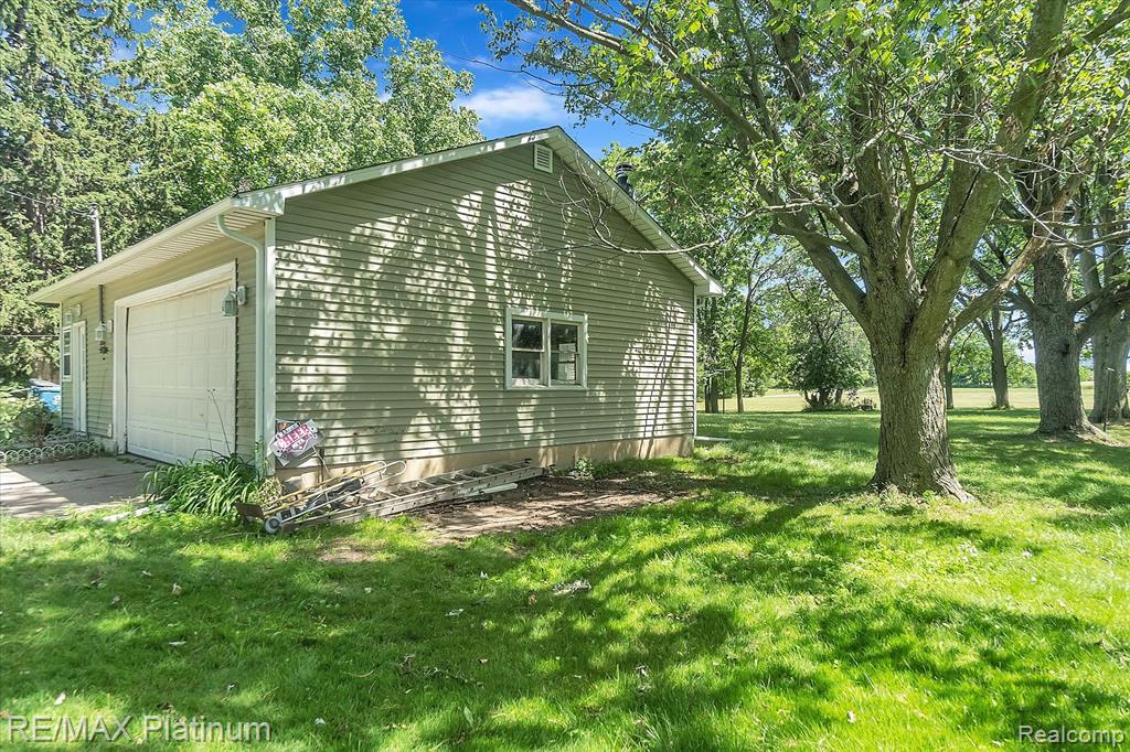 2317 North Nichols Road Flushing, MI 48433 - Photo 27 of 27
