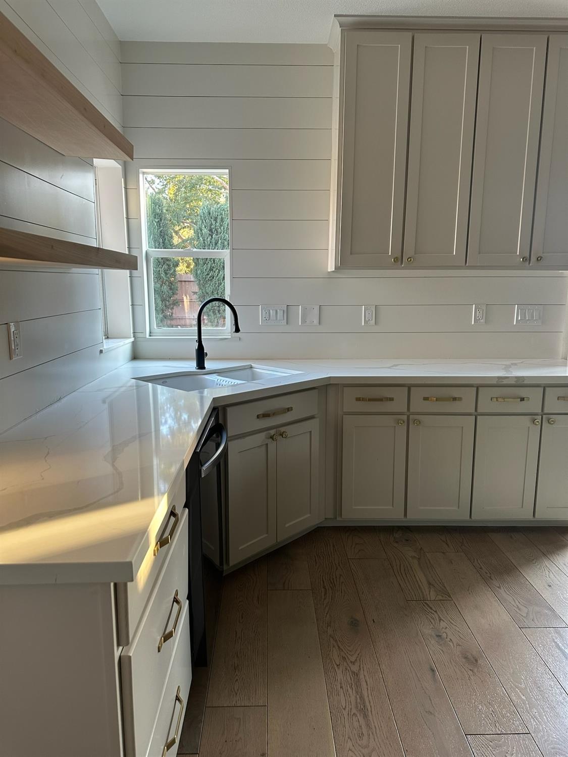 1856 Decatur Avenue Clovis, CA 93611 - Photo 13 of 49 Gallery Image 13