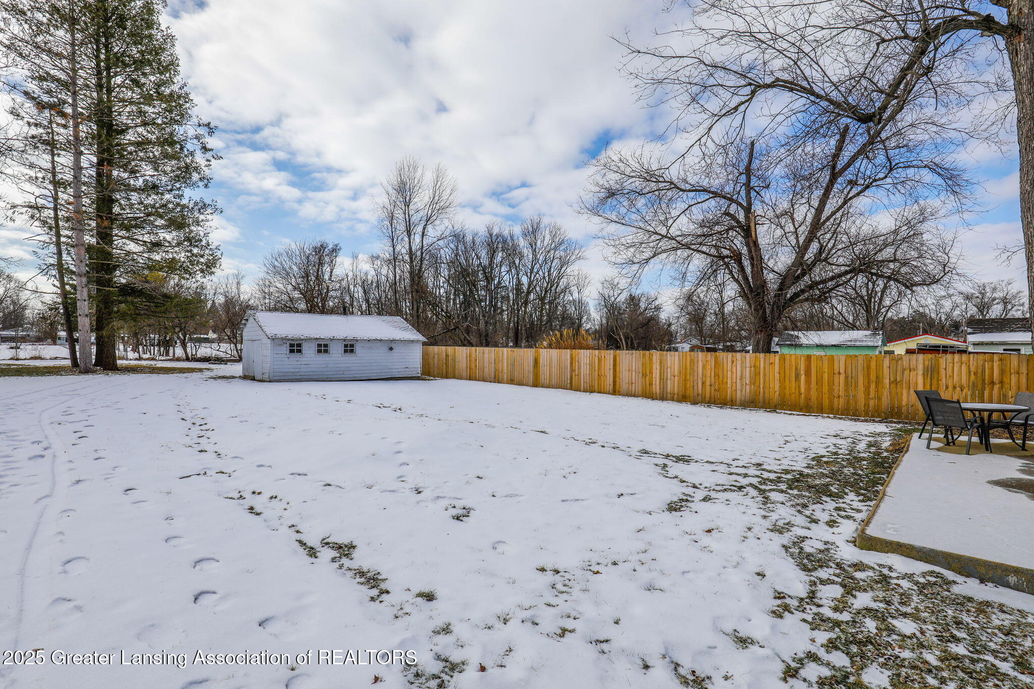 835 West Jolly Road Lansing, MI 48910 - Photo 19 of 19 19-web-or-mls-Open Ended Media-32