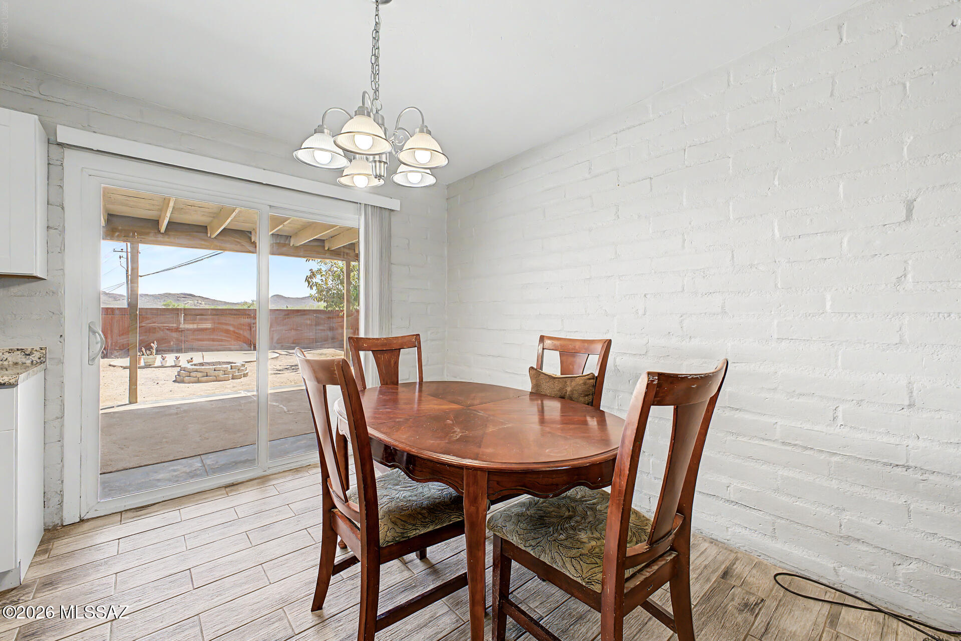 2071 West Merlin Road Tucson, AZ 85713 - Photo 10 of 45 10 - Merlin