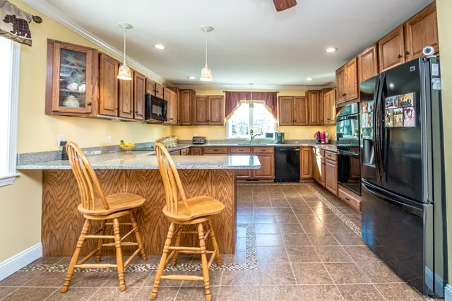 $779,000 | 17-9 Haskins Lane, Dalton, NH 03598