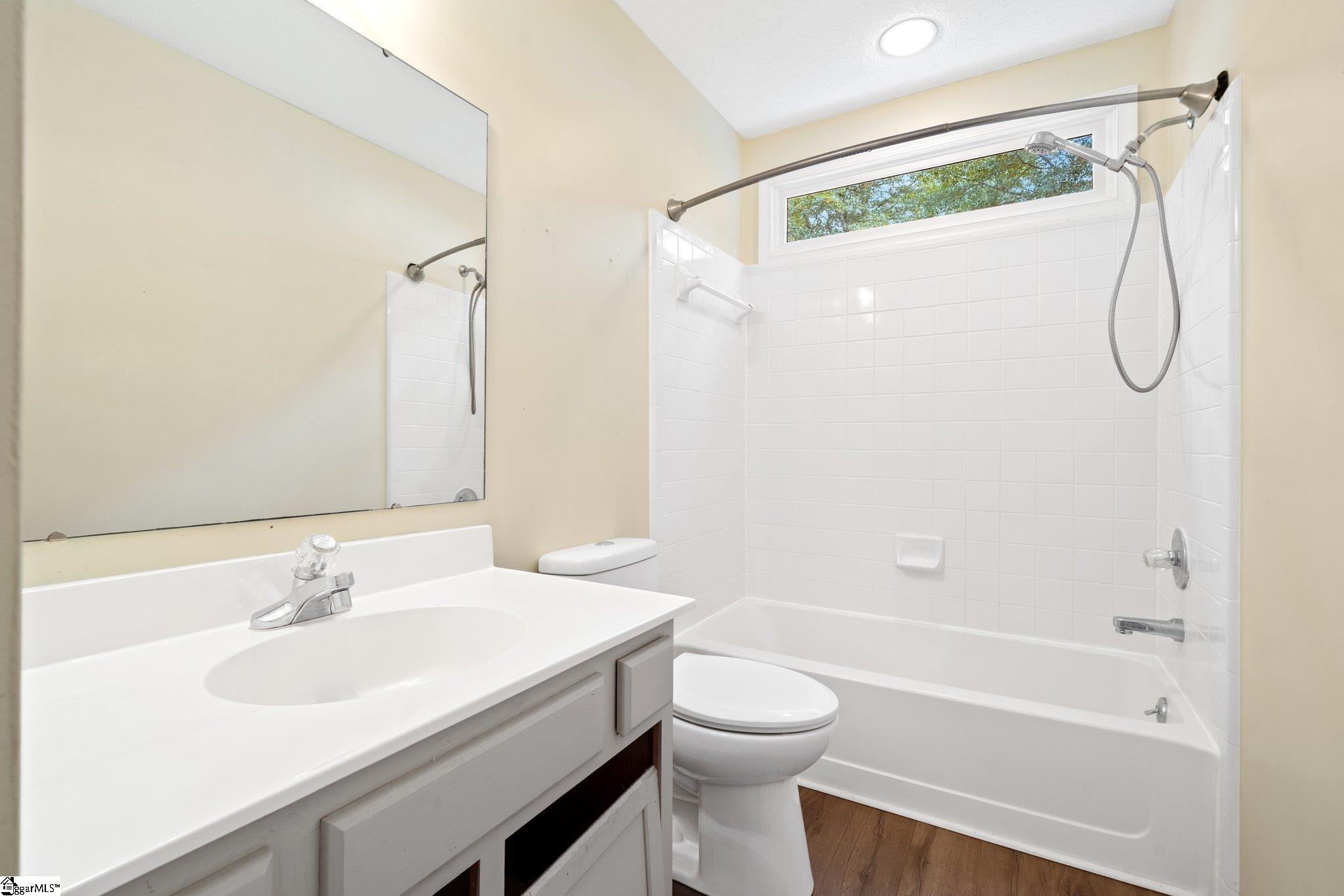 112 Boxelder Lane Simpsonville, SC 29680 - Photo 15 of 21 Gallery Image 15