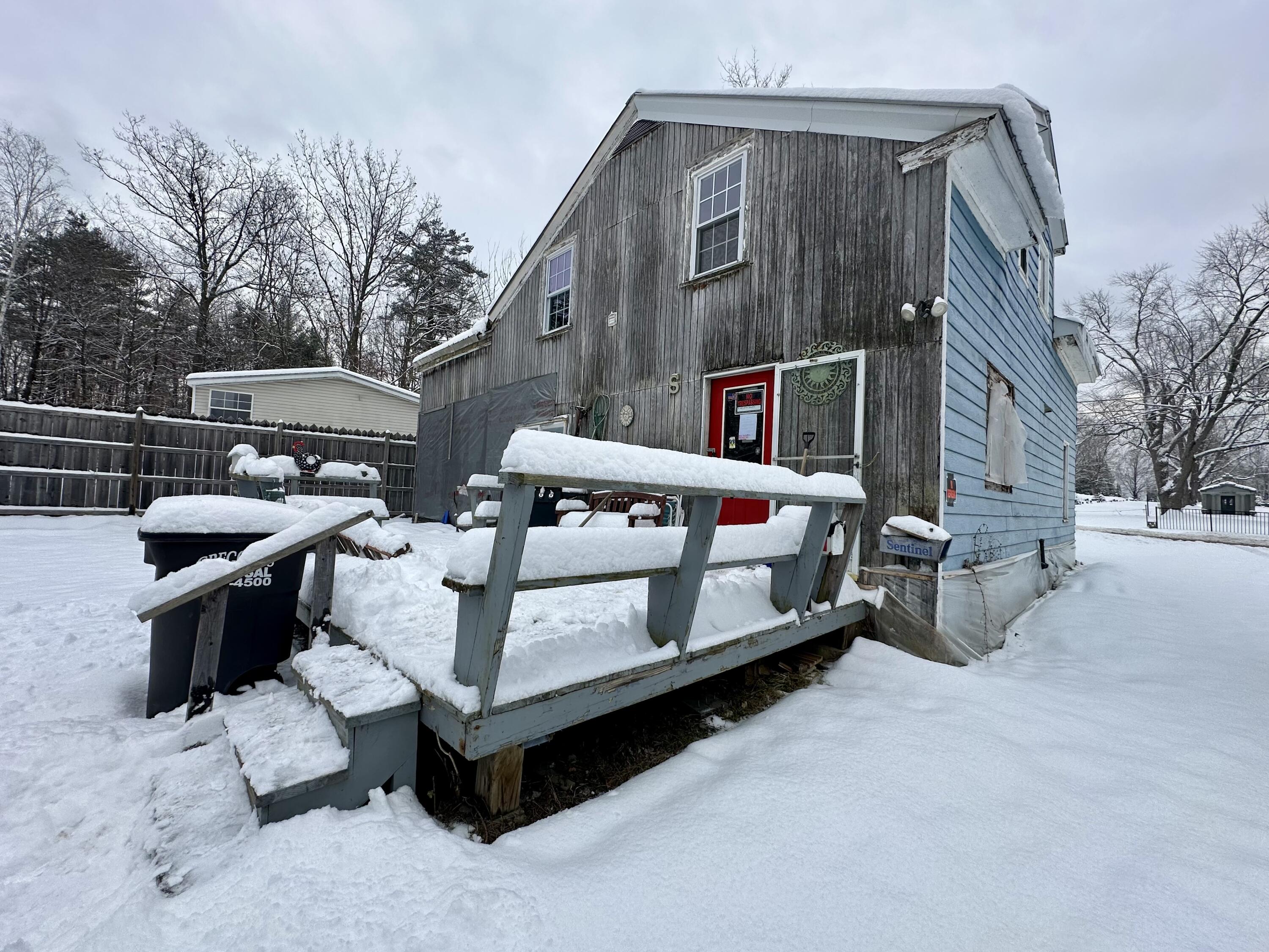 71 Grove Street Waterville, ME 04901 - Photo 5 of 17 IMG_4114