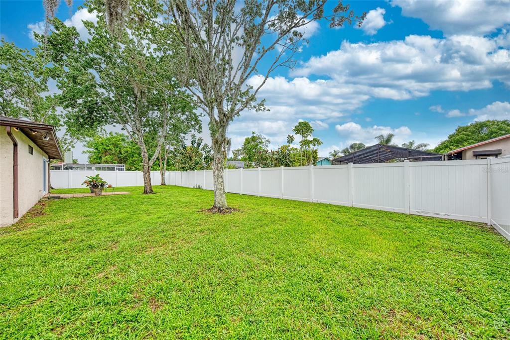 1330 Georgetowne Circle Sarasota, FL 34232 - Photo 40 of 46 a view of a park with a tree