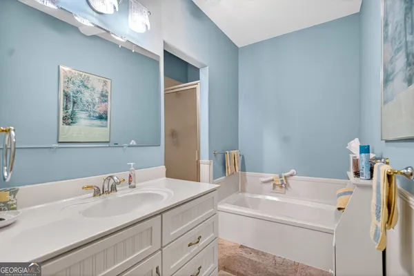 $879,900 | 5 North Brooks Road, LaGrange, GA 30240