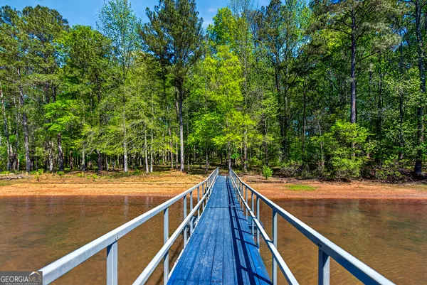 $879,900 | 5 North Brooks Road, LaGrange, GA 30240