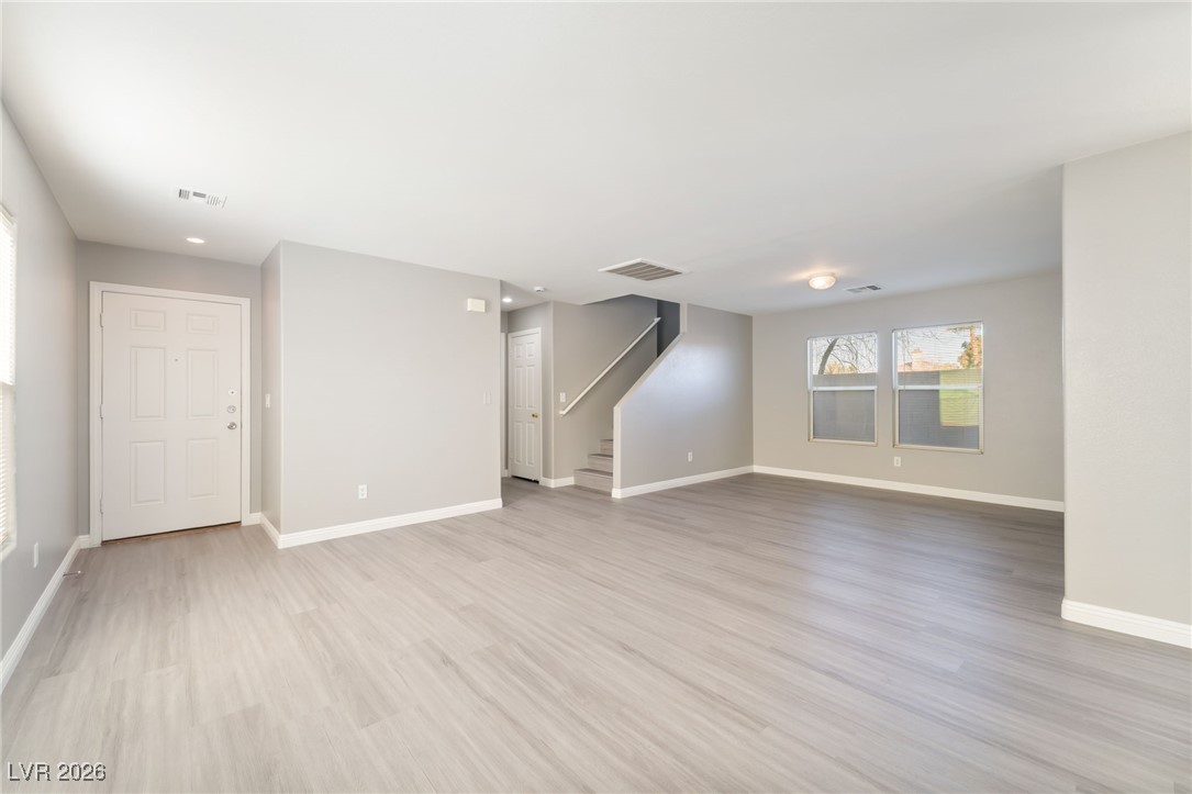 3970 Coyote Ridge Court Las Vegas, NV 89129 - Photo 6 of 32